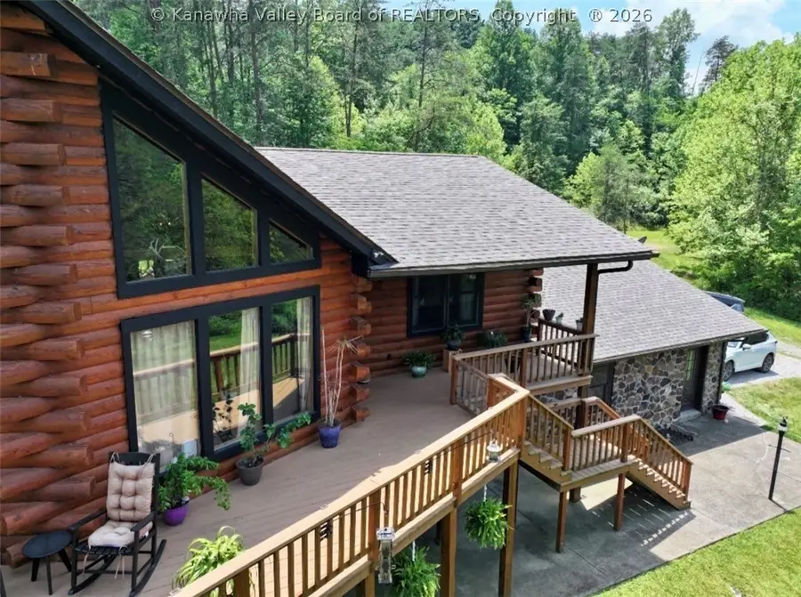 90 Pennington Road, Liberty, WV 25124 - #3