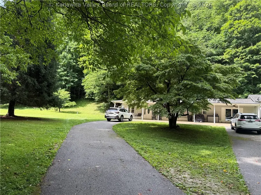 3061 Big Ugly Creek Road, Chapmanville, WV 25508 - #2
