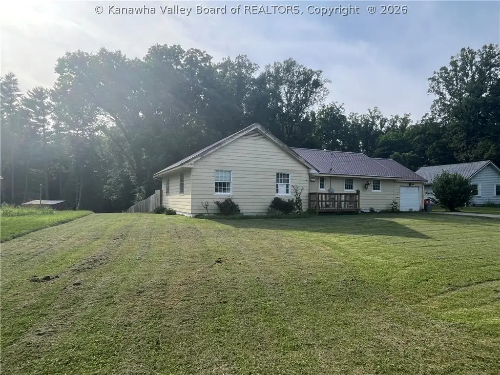 499 Staffhouse Road, Point Pleasant, WV 25550 - #1