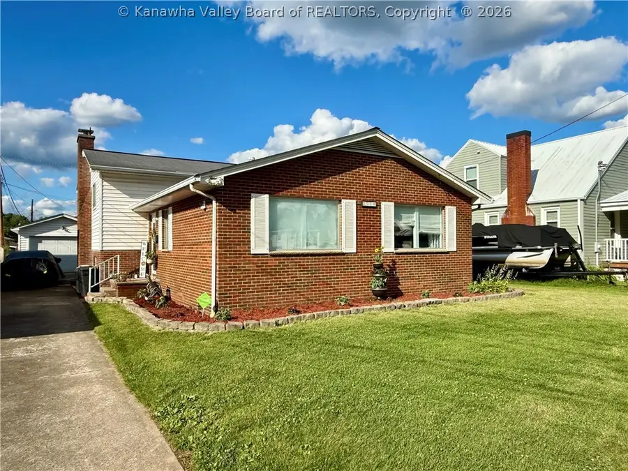 2510 Myers Avenue, Dunbar, WV 25064 - #2