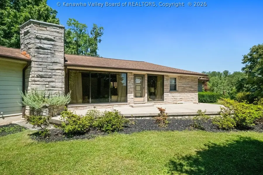 315 Dewey Drive, Saint Albans, WV 25177 - #2