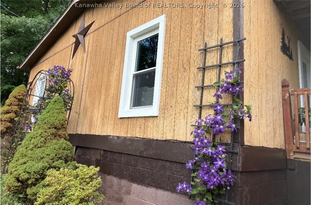 13 Trails End, Cross Lanes, WV 25313 - #1