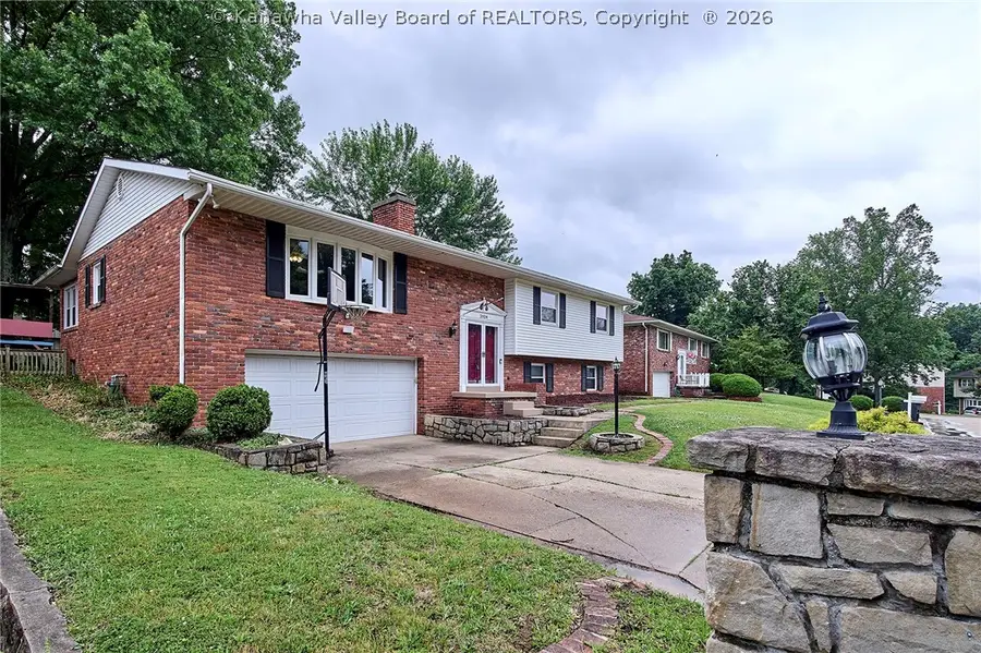 2024 Parkwood Road, Charleston, WV 25314 - #2