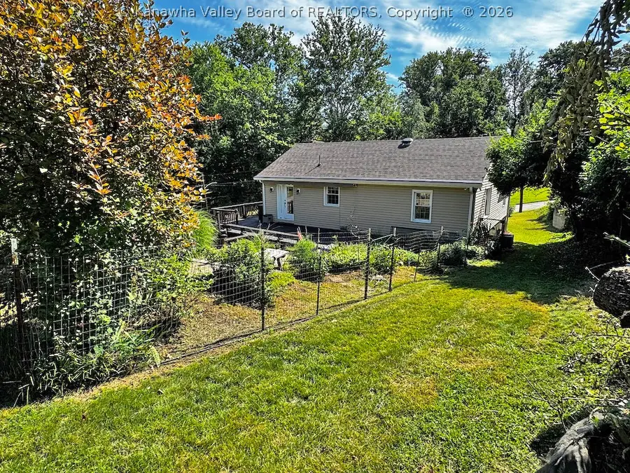 845 Sweet Acres Drive, Saint Albans, WV 25177 - #3