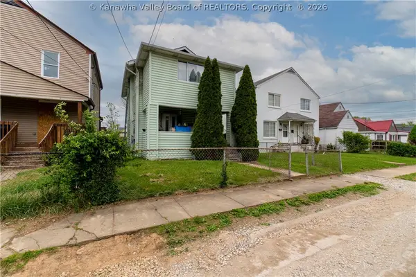 311 18th Street, Dunbar, WV 25064