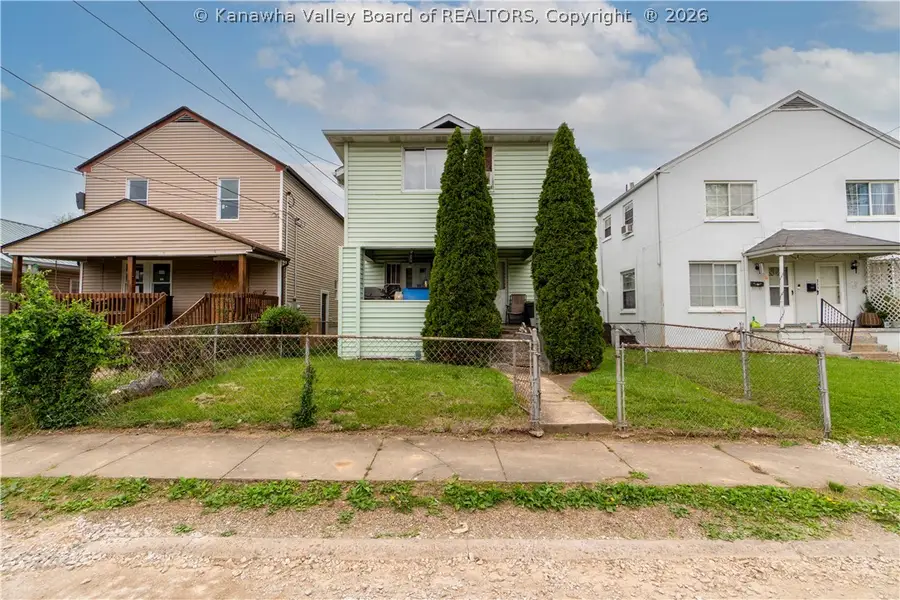 311 18th Street, Dunbar, WV 25064 - #2