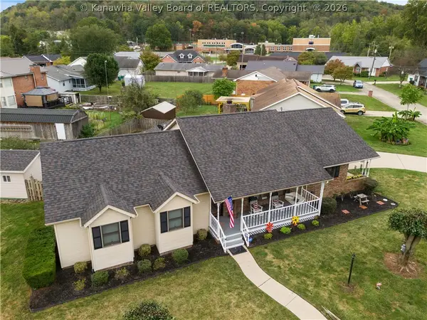 110 Woodbend Cove, Winfield, WV 25213