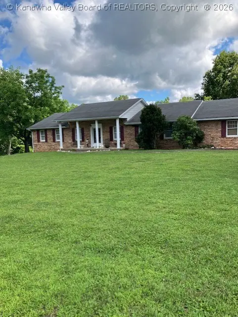 429 Greenbrier Estates, Point Pleasant, WV 25550
