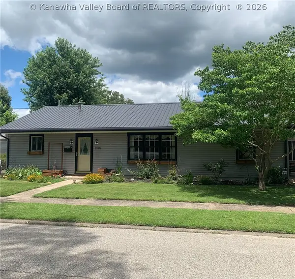 2726 Morrell Avenue, St Albans, WV 25177