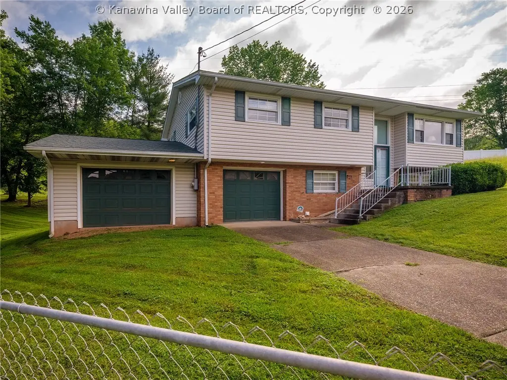 106 Holley Drive, Nitro, WV 25143 - #1