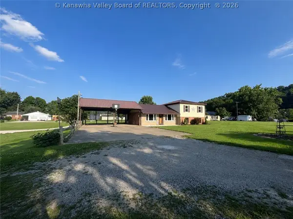 101 4th Street, New Haven, WV 25265