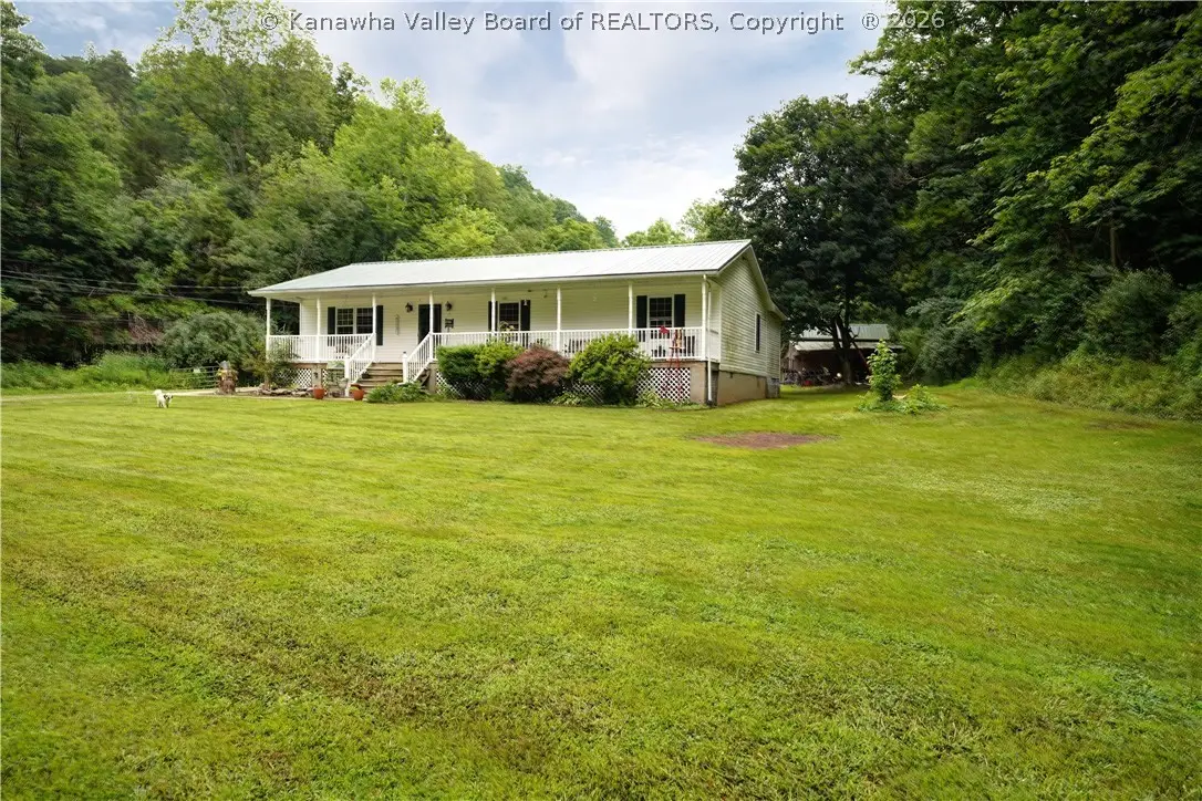 7106 Heizer Creek Road, Poca, WV 25159 - #1