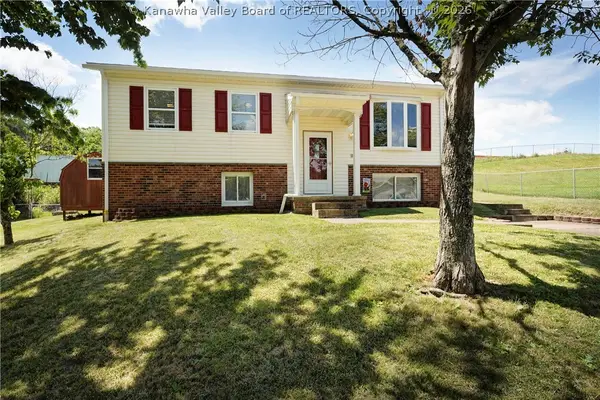 5216 Brackenrich Drive, Charleston, WV 25313
