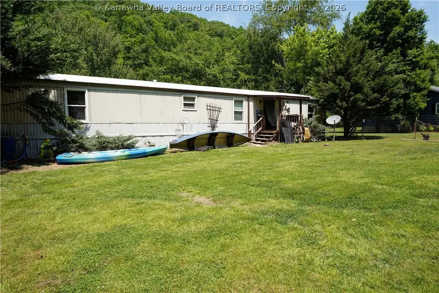 2553 River Haven Road, Clendenin, WV 25045 - #3