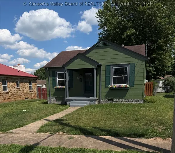 322 20th Street, Dunbar, WV 25064