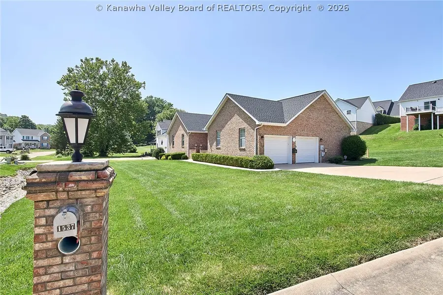 1537 Thistlewood Circle, Hurricane, WV 25526 - #2