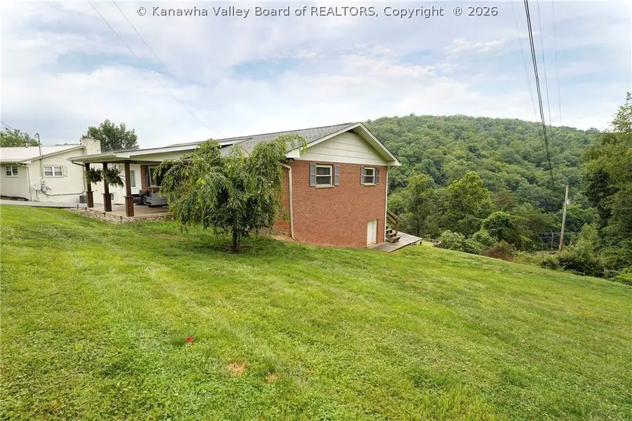 33 Stevens Point, Alum Creek, WV 25003 - #3