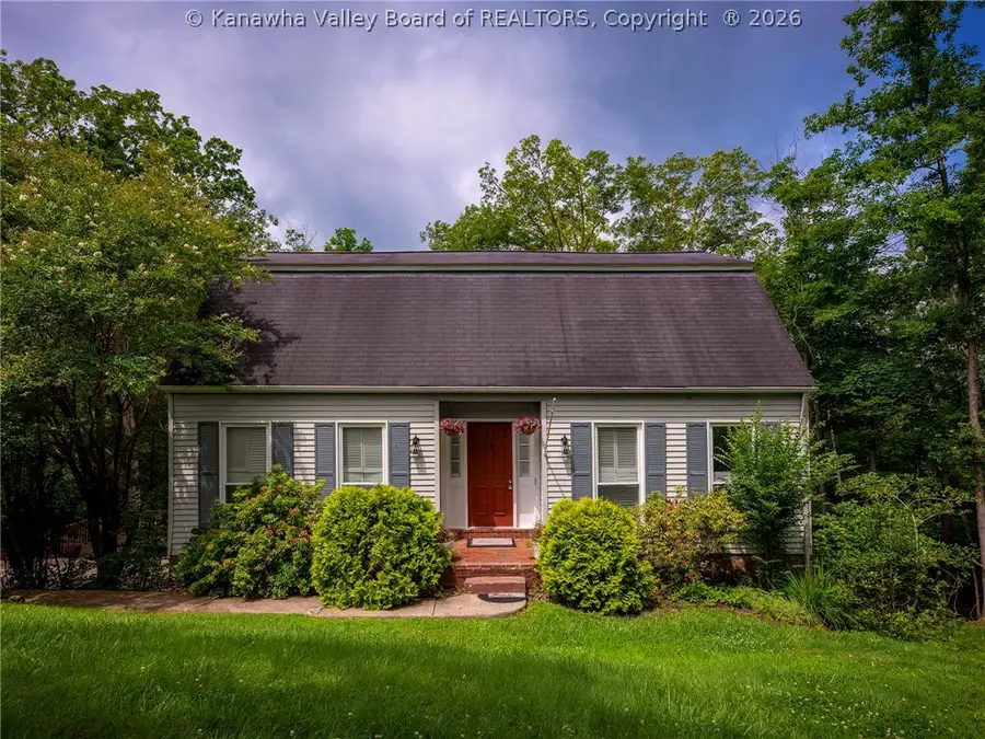 115 Ridgewood Forest Road, Saint Albans, WV 25177 - #2