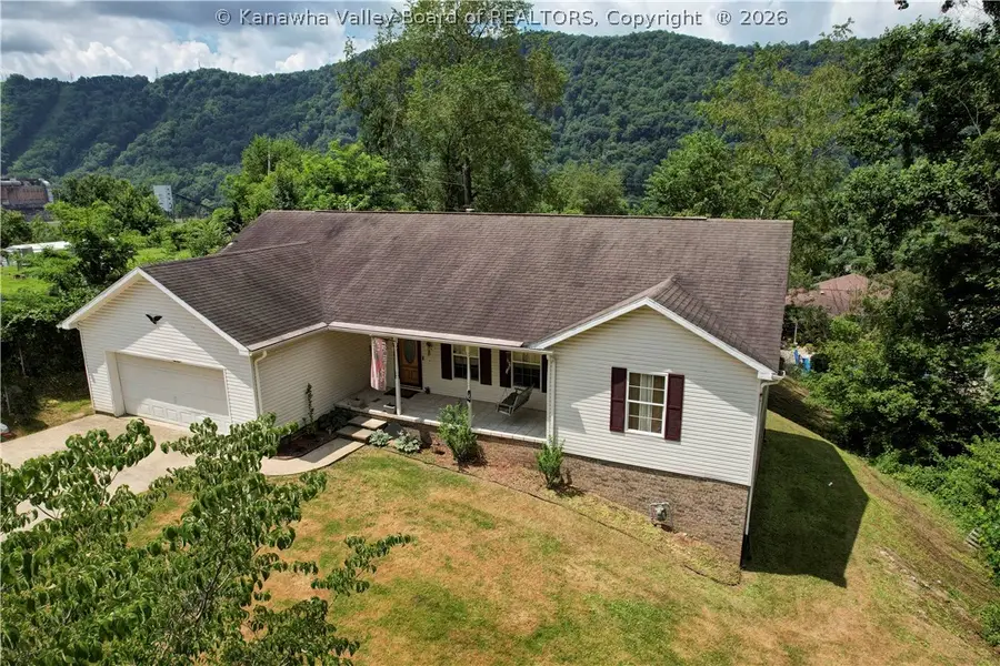 302 Hickory Road, Glasgow, WV 25086 - #3