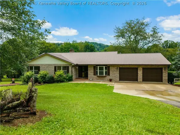 4081 Poca River Road S, Poca, WV 25159