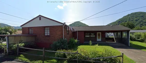 128 Willow Street, East Bank, WV 25067