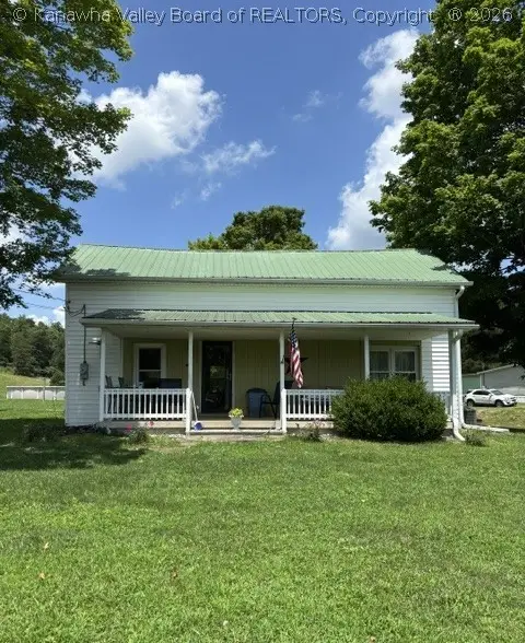 289 Flatwoods Road, Cottageville, WV 25239 - #1