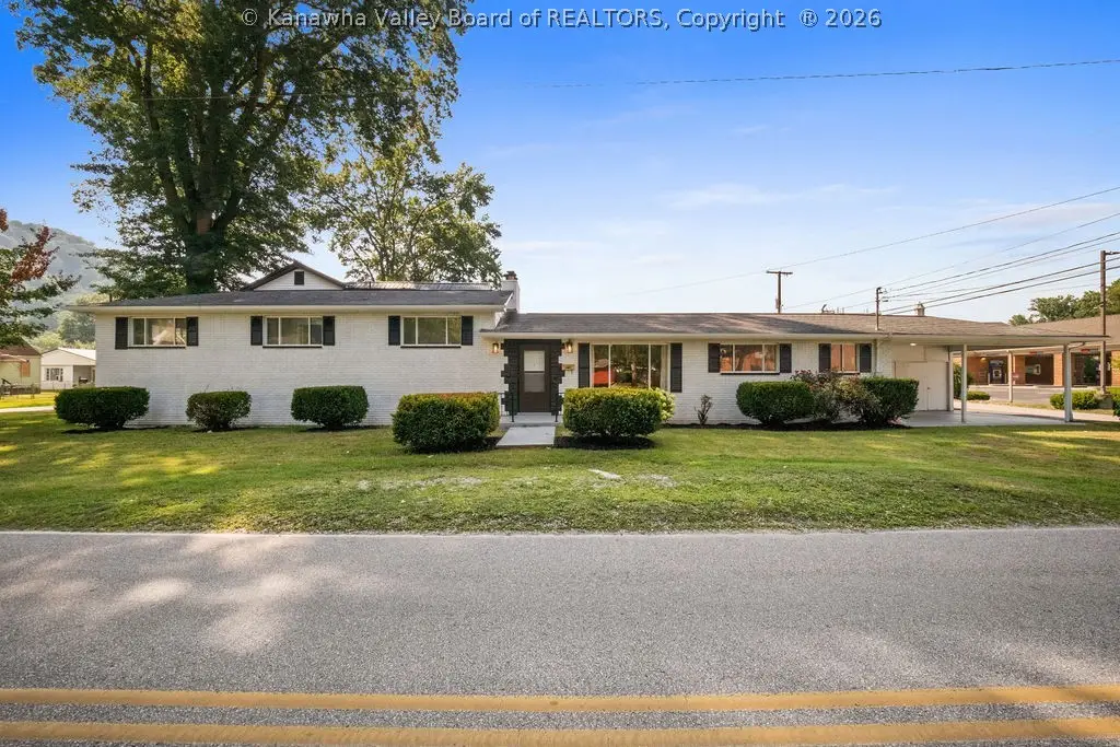 411 46th Street Se, Charleston, WV 25304 - #1