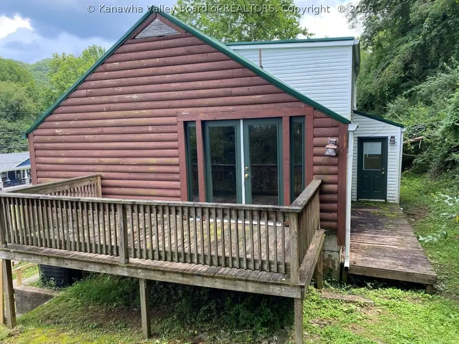 2174 21st Street, Nitro, WV 25143 - #2