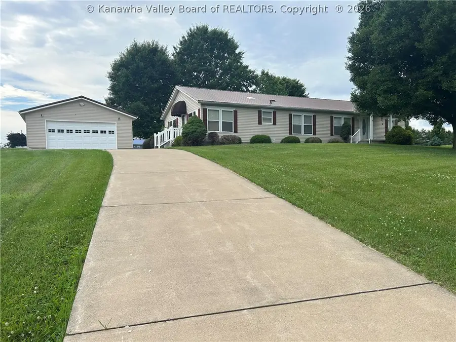 233 Sunset Lane, Point Pleasant, WV 25550 - #2