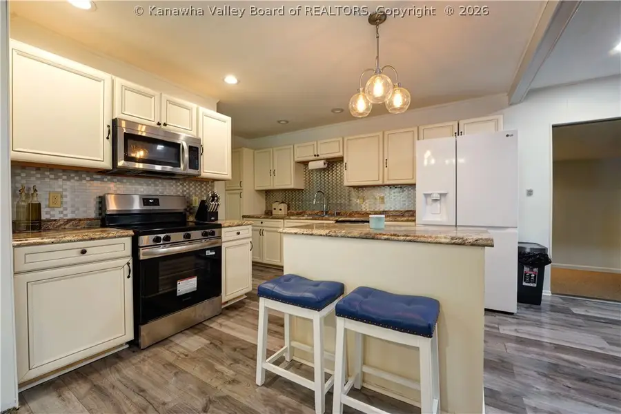 993 Old Point Road, Saint Albans, WV 25177 - #3