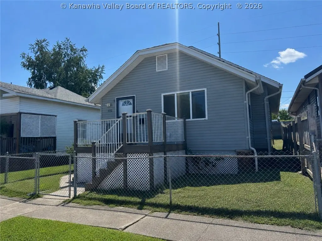 122 10th Avenue, South Charleston, WV 25303 - #1