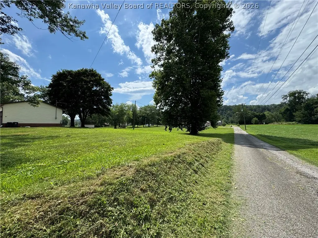 55 Barbershop Lane, Buffalo, WV 25033 - #1