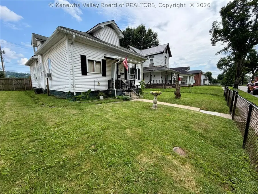 226 9th Avenue, South Charleston, WV 25303 - #3