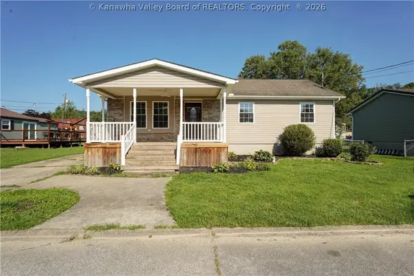 101 Pinehurst Drive, Tornado, WV 25202