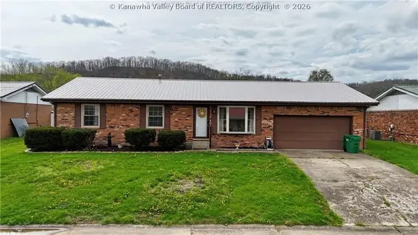 194 Shawnee Estates, Winfield, WV 25213