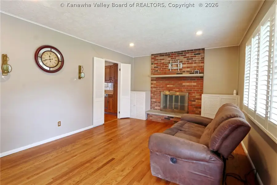 5616 Virginia Avenue, Charleston, WV 25304 - #3