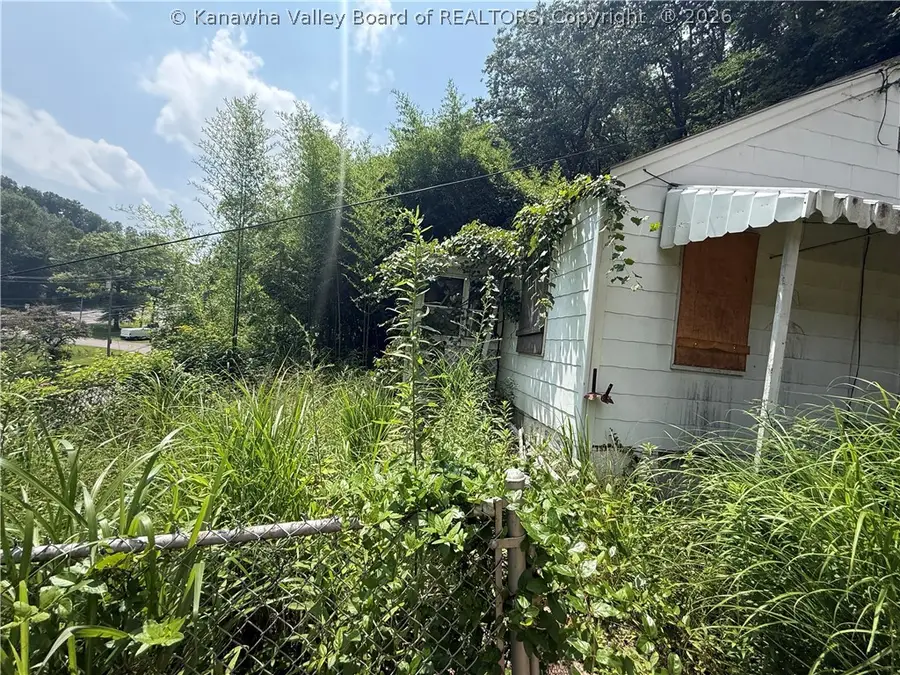 949 Greenbrier Street, Charleston, WV 25311 - #3