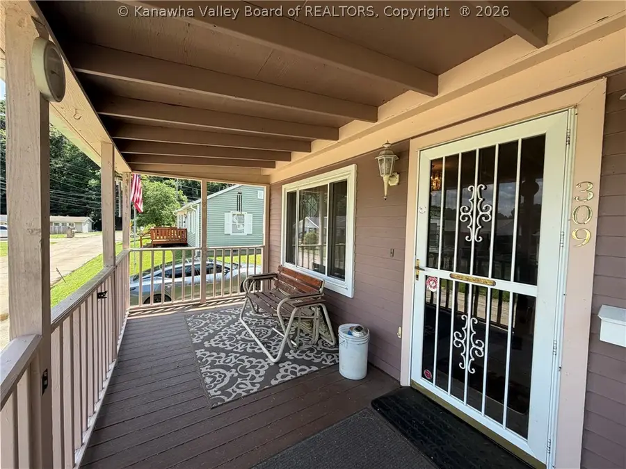 309 Delray Drive, Saint Albans, WV 25177 - #3