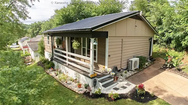 5219 Kel Dawn Circle, Cross Lanes, WV 25313