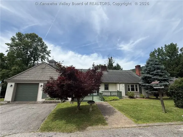 225 Smarr Court, Madison, WV 25130