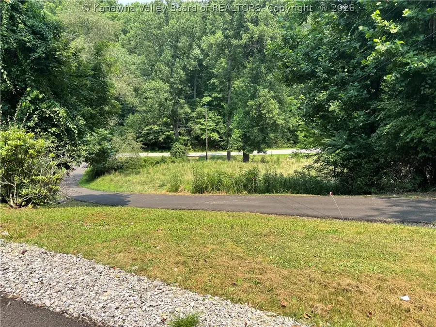 1609 Ella-s Way, Alum Creek, WV 25309 - #3