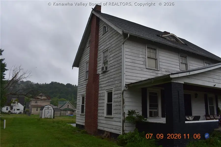 1017 Monroe Avenue, Huntington, WV 25704 - #2