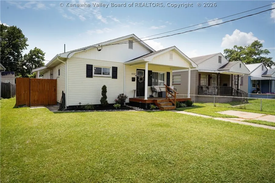 2123 Mckinley Avenue, Saint Albans, WV 25177 - #3