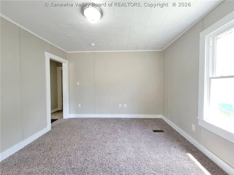 116 Riggs Street, Montgomery, WV 25136 - #3