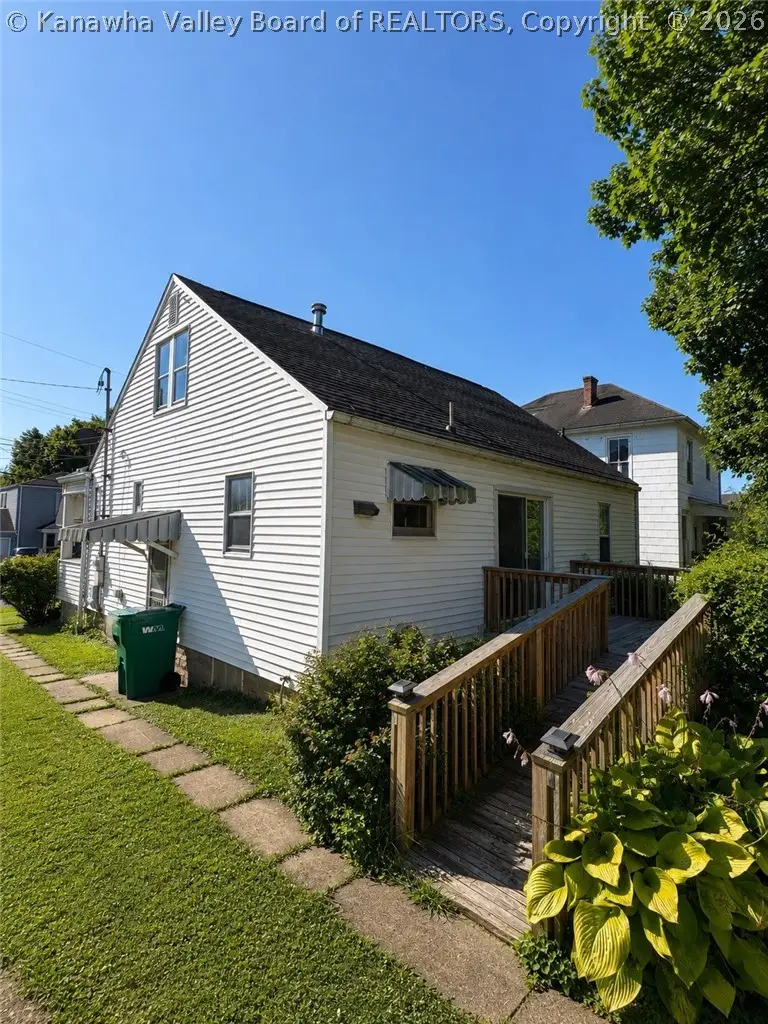 1611 Lawrence Street, Parkersburg, WV 26101 - #2