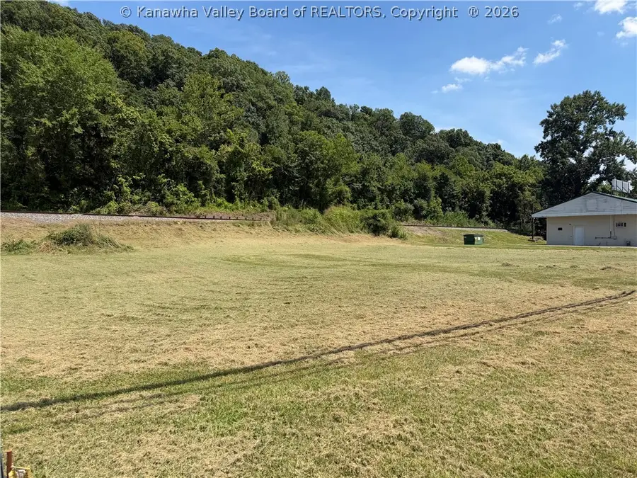 209 Main Avenue, Nitro, WV 25143 - #3