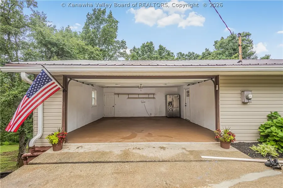 32 Nuthatch Lane, Parkersburg, WV 26104 - #2