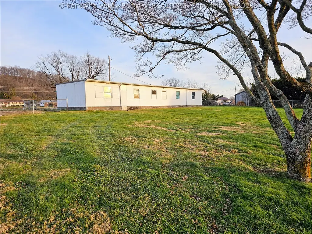 276 Frost Lane, Gallipolis Ferry, WV 25515 - #1