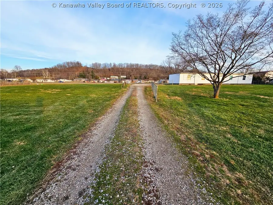 276 Frost Lane, Gallipolis Ferry, WV 25515 - #3