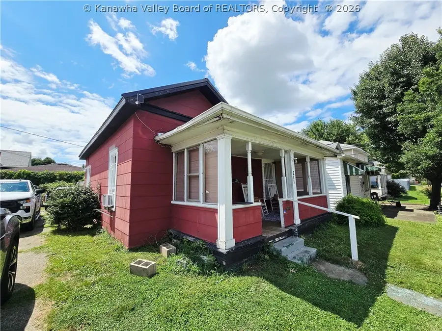 211 Division Street, Huntington, WV 25702 - #2
